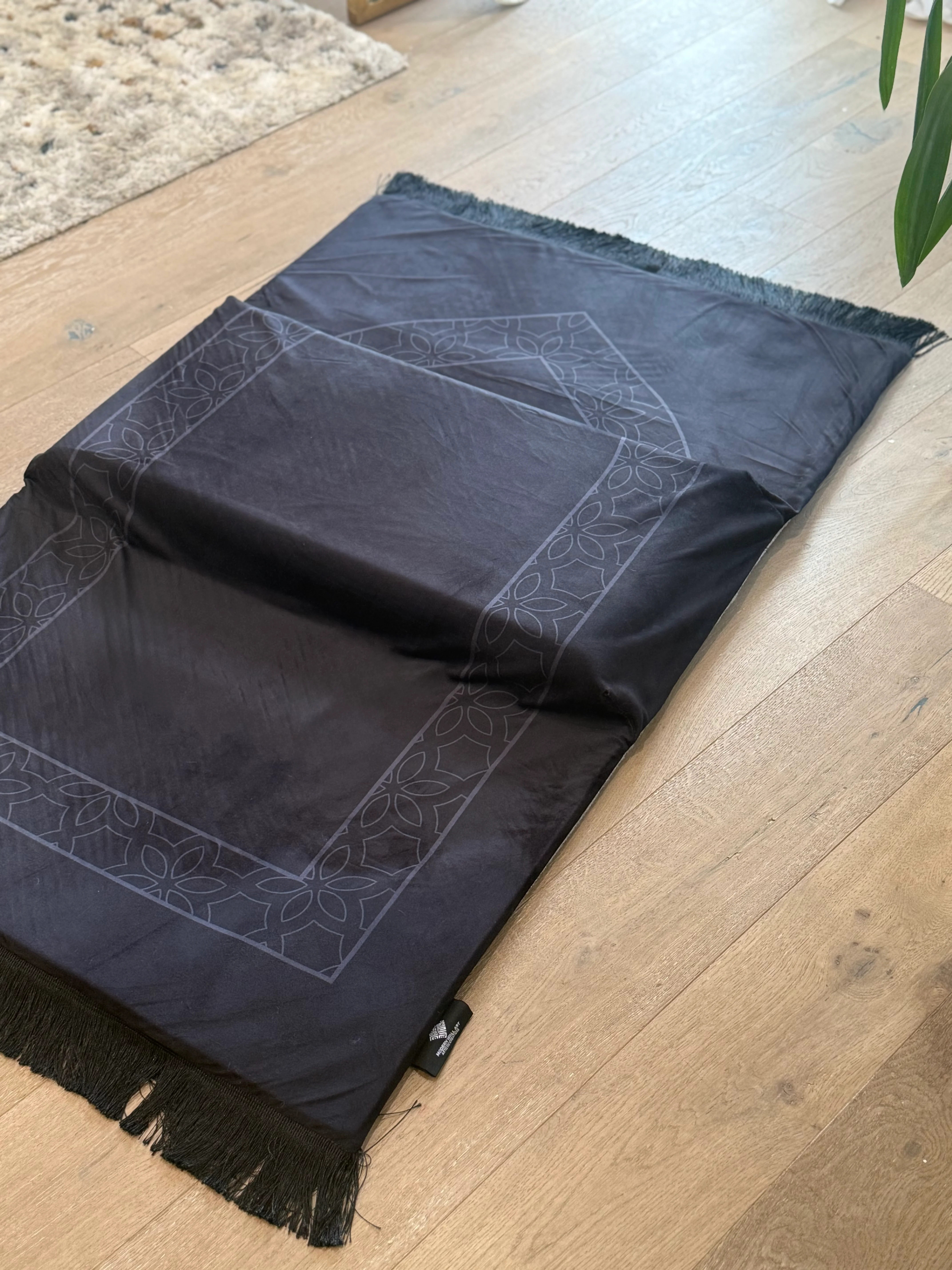 Rukuh Relief Memory Foam Prayer Mat – Extra Large Islamic Rug for Knee & Joint Support - Image 2